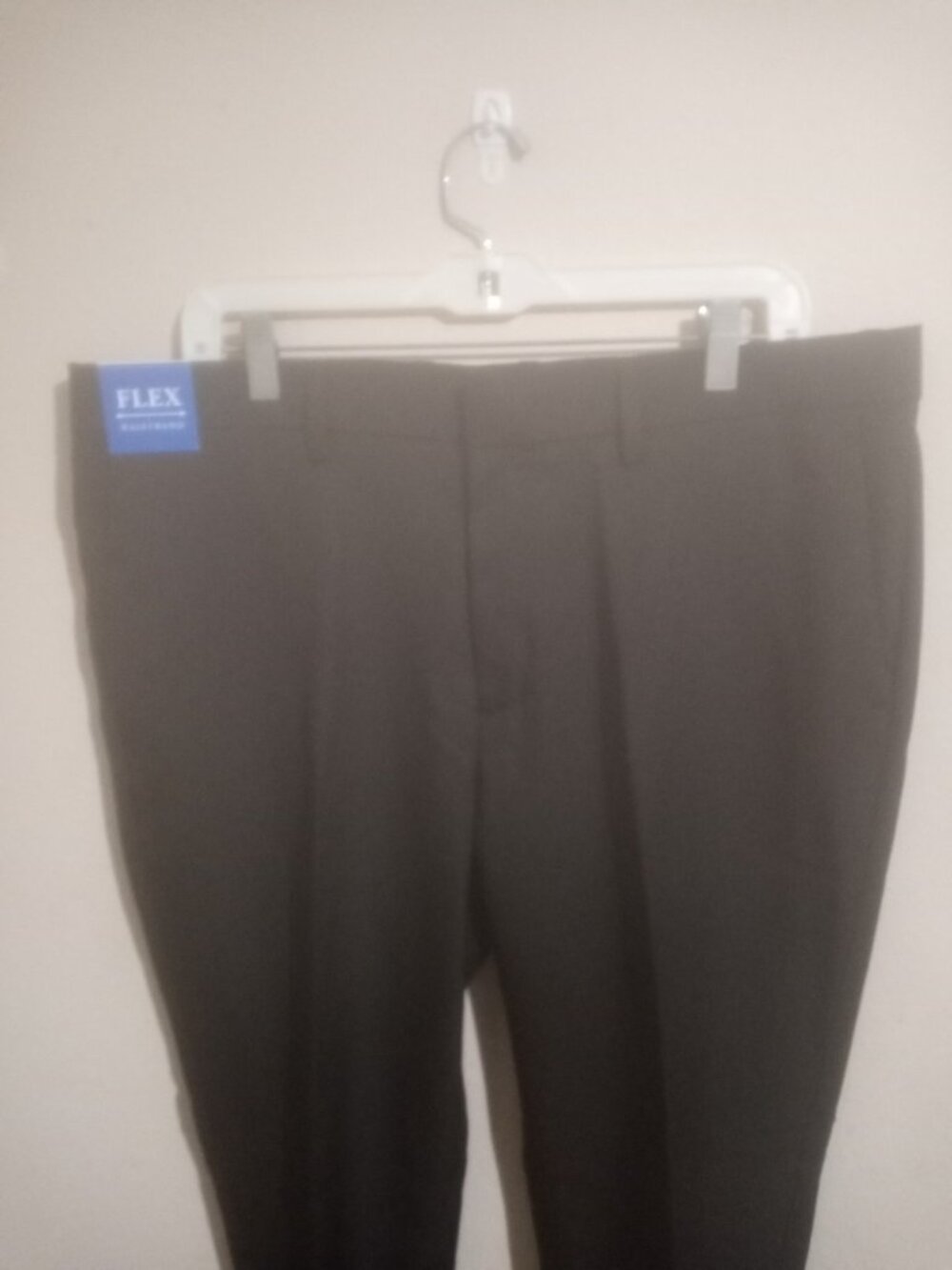 Haggar Men's All Day Comfort Slim-Straight Dress Pants 38x30 Black NWT MSRP $70 - Picture 2 of 10